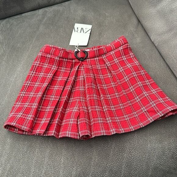 ZARA Kids | Red | PLAID BOX PLEAT SHORTS - Picture 4 of 6